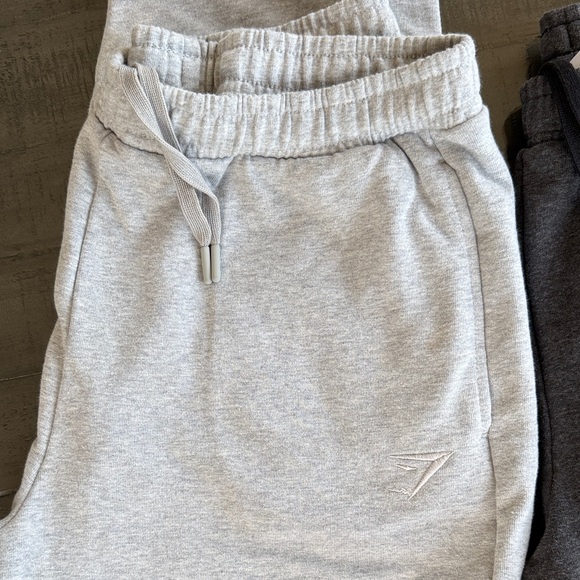 Gymshark 2 pairs of Mens Size M Jogger Sweatpants Light Gray and Dark Gray. - Picture 3 of 10